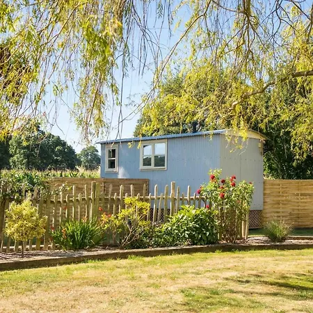 The Hideaway Hut - 1 Bed Shepherds Hut - Hereford Extérieur photo