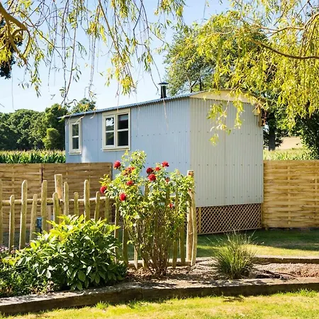 The Hideaway Hut - 1 Bed Shepherds Hut - Hereford Extérieur photo